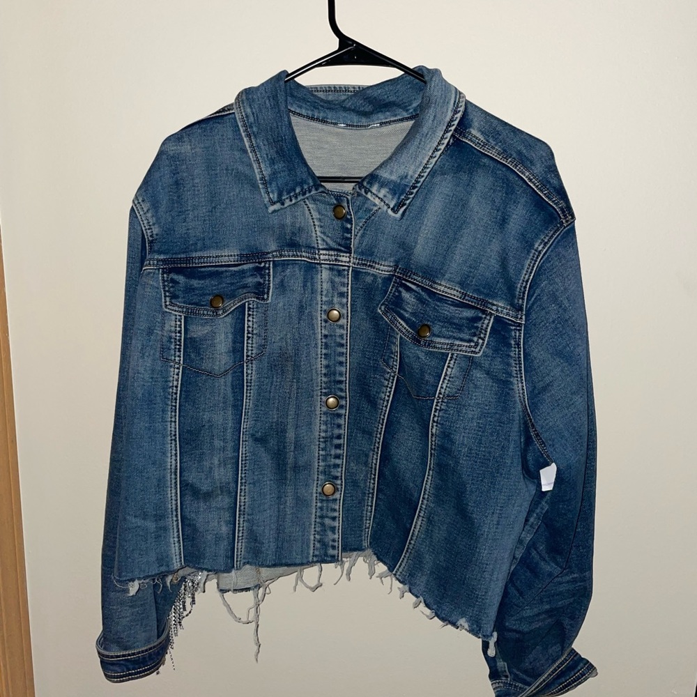 Rockstar denim jacket fits like a sm/med